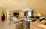 Location saisonnière ? Séjour de charme dans un Mas Provençal  – 6 pièces – 5 chambres