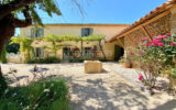 Location saisonnière ? Séjour de charme dans un Mas Provençal  – 6 pièces – 5 chambres