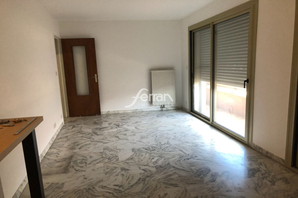 A LOUER TYPE 2 à DRAGUIGNAN – 2 pièces – 1 chambre – 45.00 m²