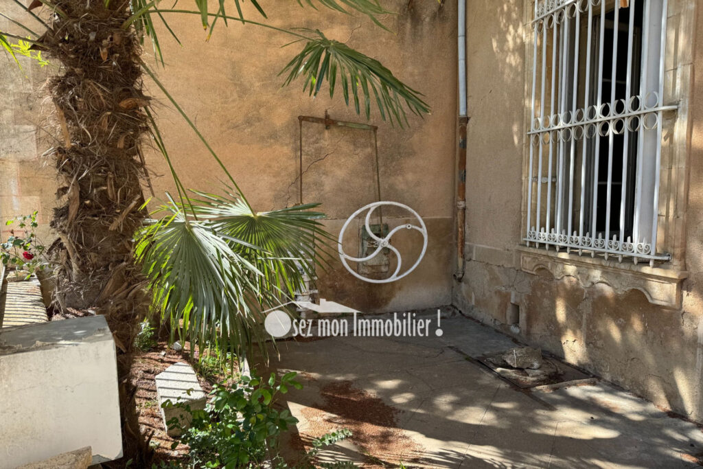 vente maison de maître 9 Pièce(s) – 9 pièces – 7 chambres – 250.00 m²