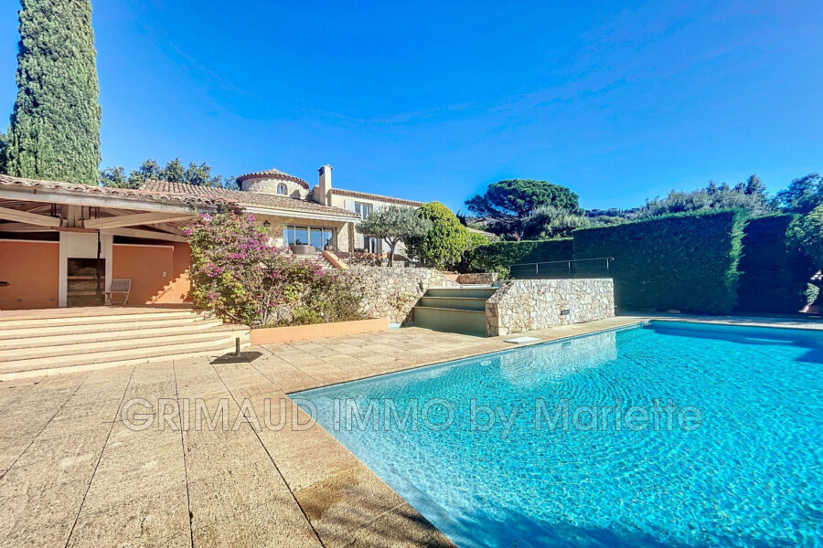 Maison à vendre à Grimaud