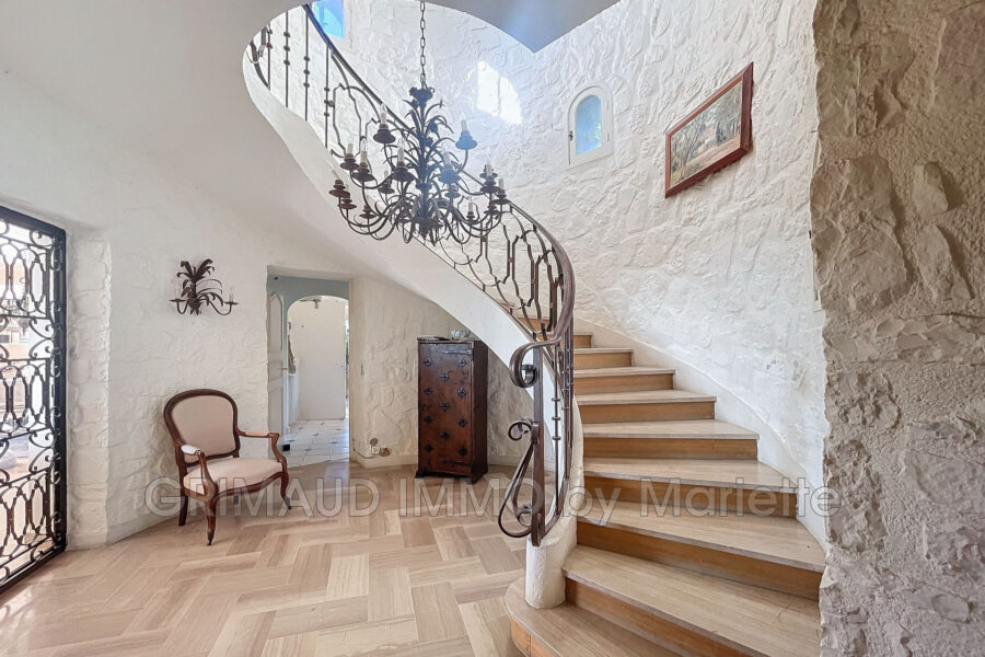 Maison à vendre à Grimaud