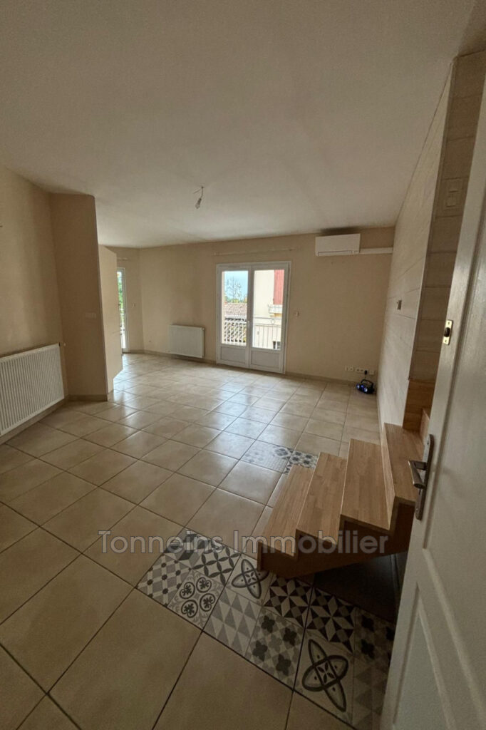 location appartement 3 Pièce(s) – 3 pièces – 2 chambres – 70.00 m²