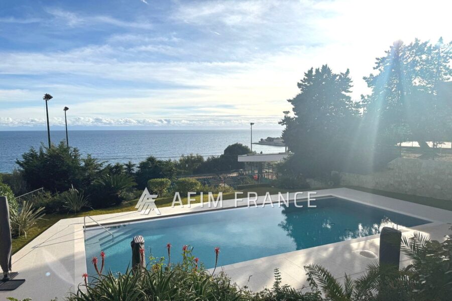 Appartement à vendre à Roquebrune-cap-martin — Vue mer — photo 1