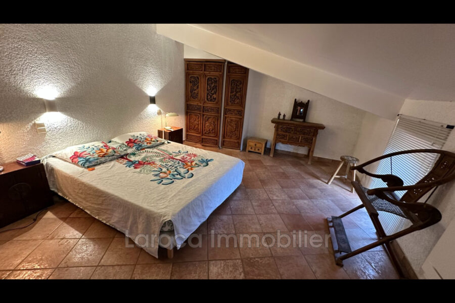 Maison à vendre à Montbolo