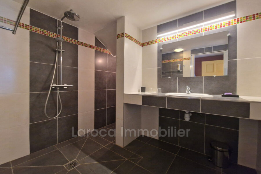 Maison à vendre à Montbolo