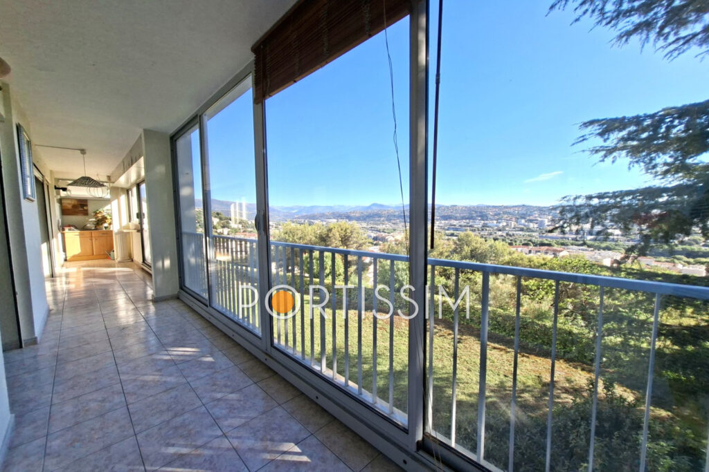 Saint-Laurent-du-Var / appartement  4 pièces / 134 M² / Vue dé – 5 pièces – 3 chambres – 134.00 m²