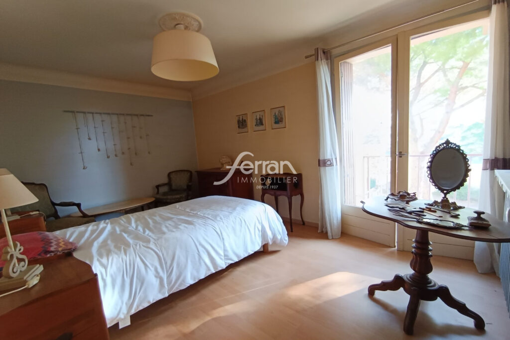 A vendre Appartement type 3 de 76m²+ cave à Draguignan – 4 pièces – 2 chambres – 76.70 m²