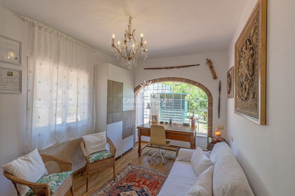 vente villa 5 Pièce(s) – 5 pièces – 3 chambres – 172.00 m²