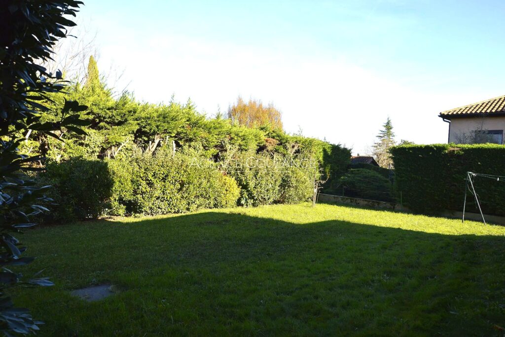 vente maison 8 Pièce(s) – 8 pièces – 6 chambres – 183.00 m²