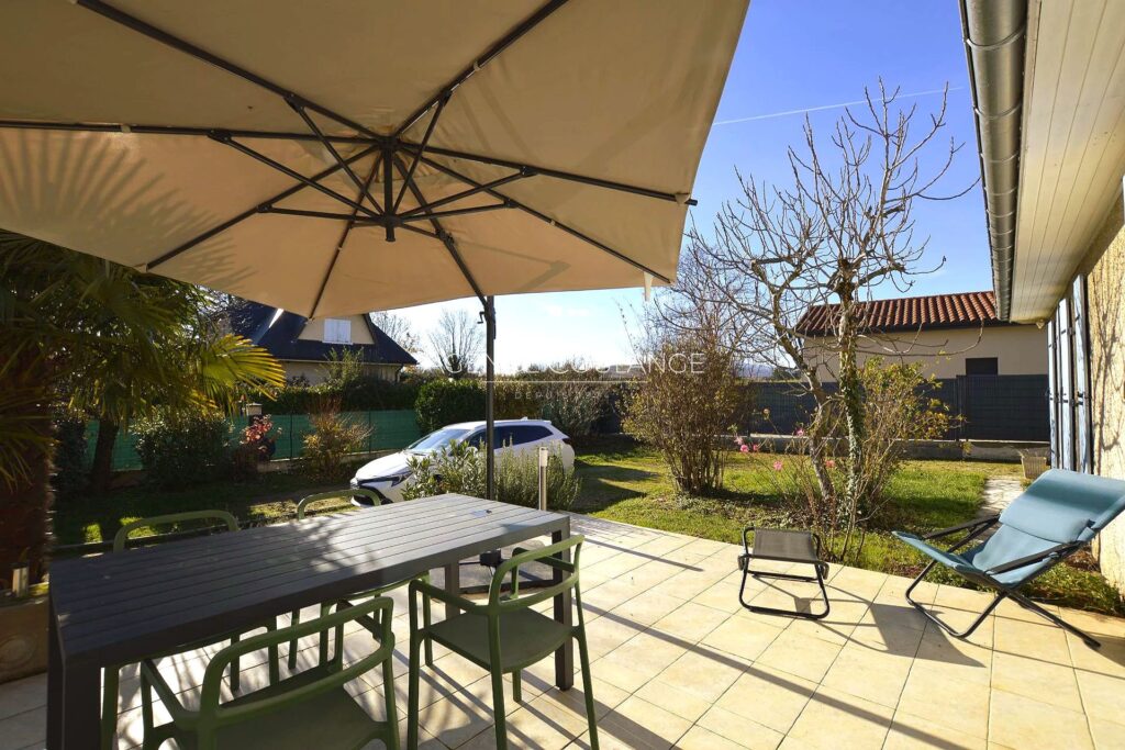 vente maison 8 Pièce(s) – 8 pièces – 6 chambres – 183.00 m²