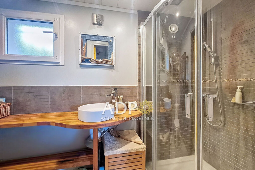 vente maison 4 Pièce(s) – 4 pièces – 3 chambres – 104.00 m²