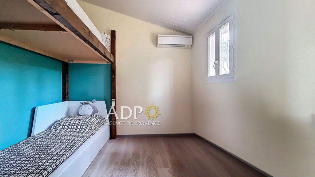 vente maison 4 Pièce(s) – 4 pièces – 3 chambres – 104.00 m²