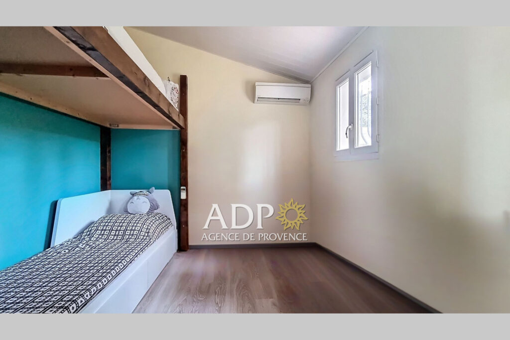 vente maison 4 Pièce(s) – 4 pièces – 3 chambres – 104.00 m²