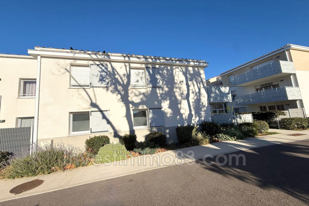 Dans une résidence récente, sécurisée et au calme. Nous vous p – 3 pièces – 2 chambres – 70.00 m²