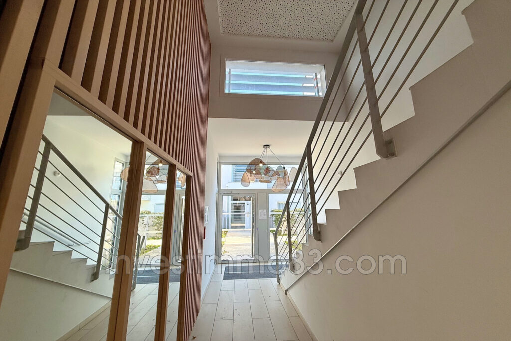 Dans une résidence récente, sécurisée et au calme. Nous vous p – 3 pièces – 2 chambres – 70.00 m²