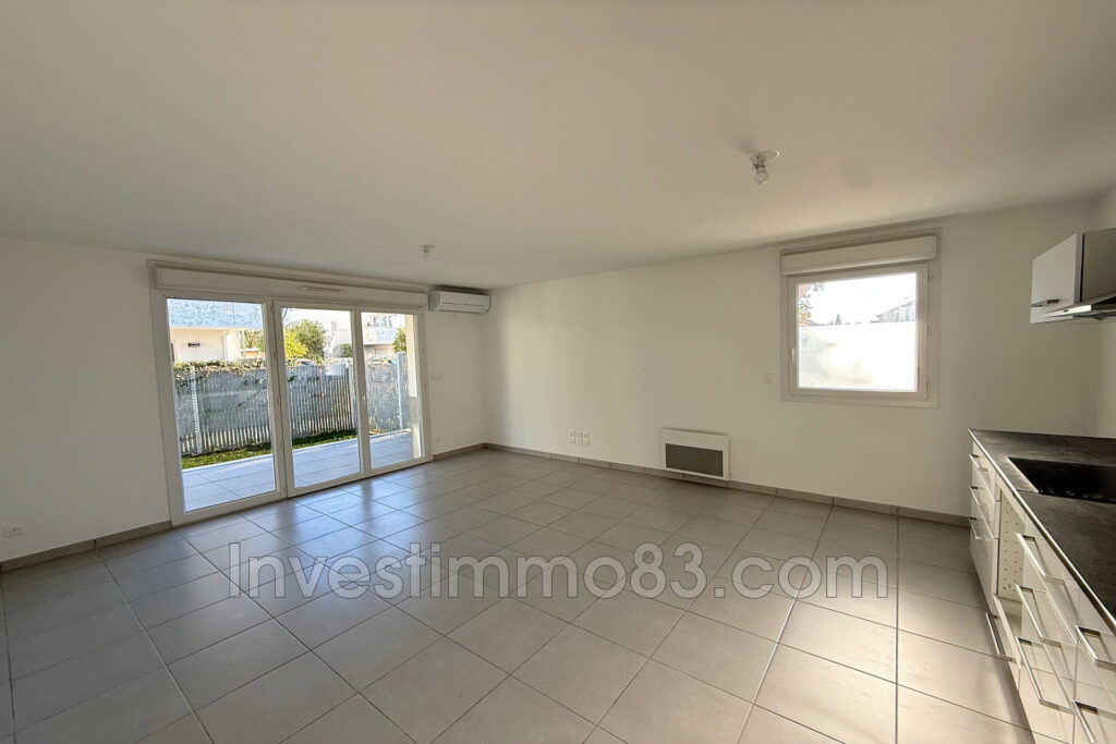 Dans une résidence récente, sécurisée et au calme. Nous vous p – 3 pièces – 2 chambres – 70.00 m²