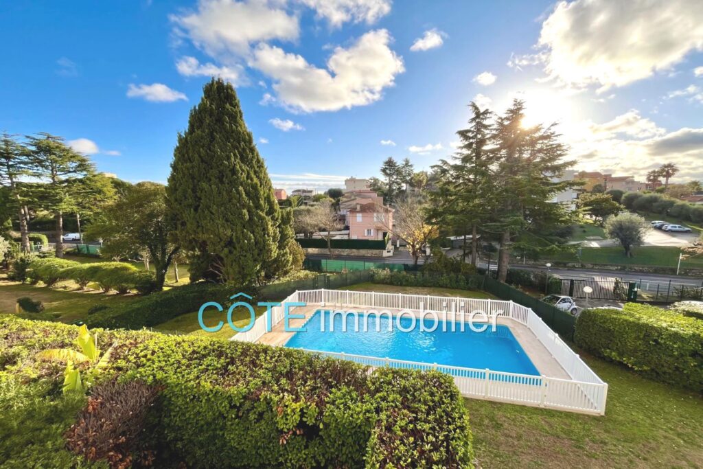 Grand 2 pièces de 53 m² plein sud, quartier résidentiel. – 2 pièces – 1 chambre – 52.58 m²