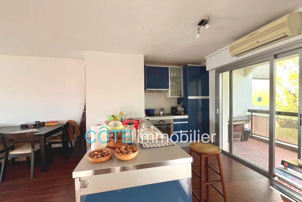 Grand 2 pièces de 53 m² plein sud, quartier résidentiel. – 2 pièces – 1 chambre – 52.58 m²