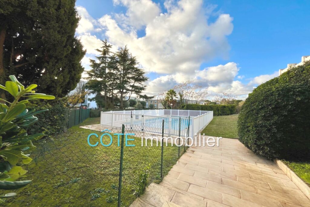 Grand 2 pièces de 53 m² plein sud, quartier résidentiel. – 2 pièces – 1 chambre – 52.58 m²