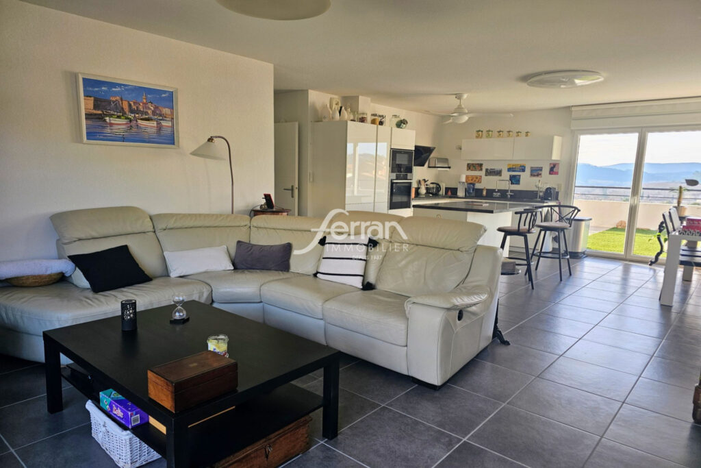 Appartement d’exception ? Villa sur le toit avec terrasse pano – 4 pièces – 3 chambres – 93.36 m²