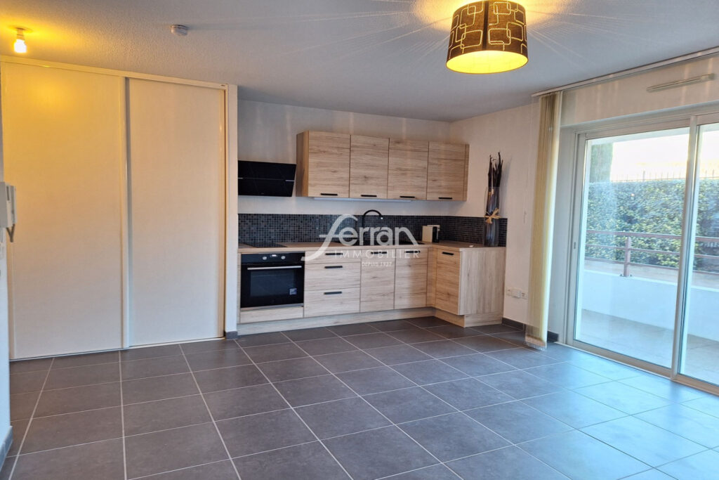 A LOUER STUDIO à DRAGUIGNAN – 1 pièce – NR chambres – 29.32 m²