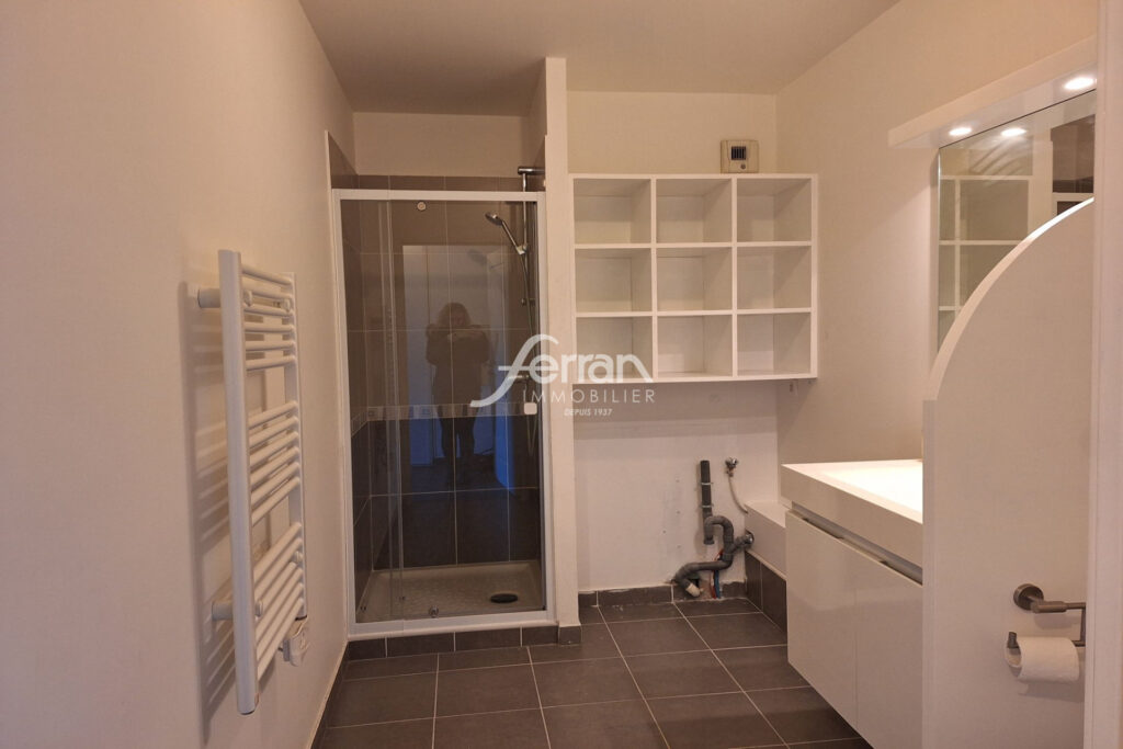 A LOUER STUDIO à DRAGUIGNAN – 1 pièce – NR chambres – 29.32 m²