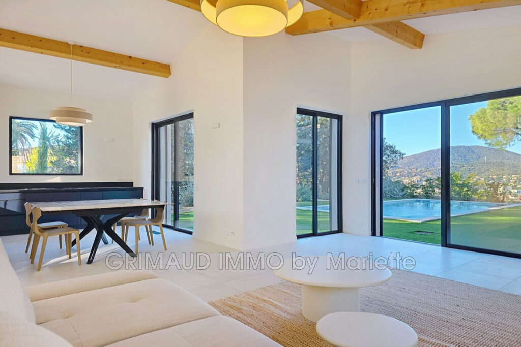 vente maison 4 Pièce(s) – 4 pièces – 3 chambres – 128.00 m²