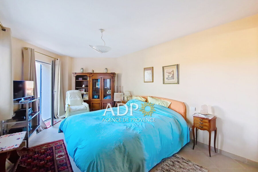 Maison à vendre à Les adrets-de-l&rsquo;estérel