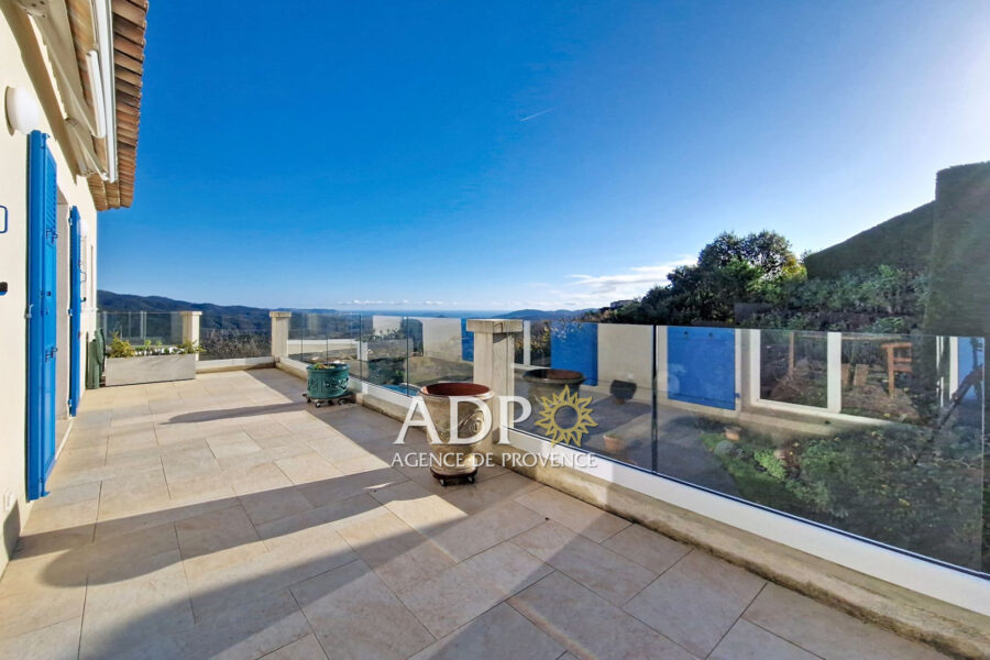 Maison à vendre à Les adrets-de-l&rsquo;estérel
