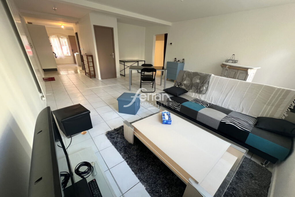 A vendre à Draguignan T3 en RDC + garage – 3 pièces – 2 chambres – 73.00 m²