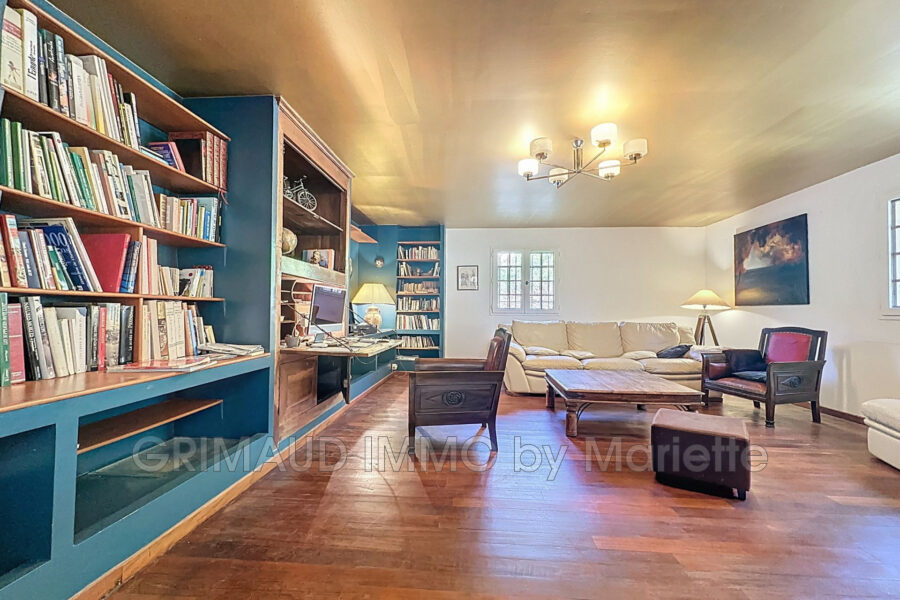 Maison à vendre à Grimaud