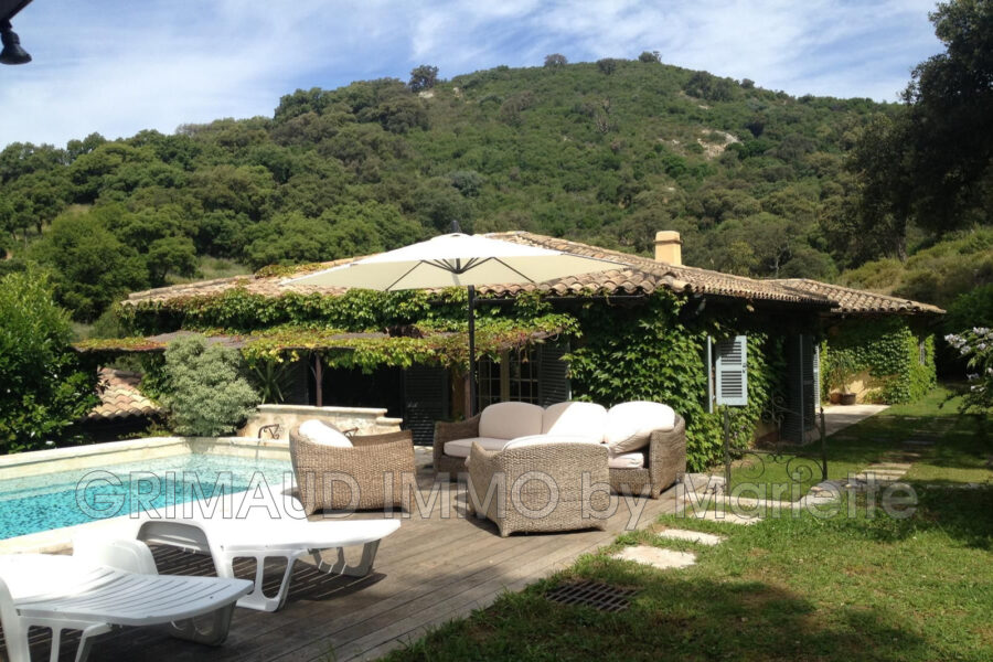 Maison à vendre à Grimaud