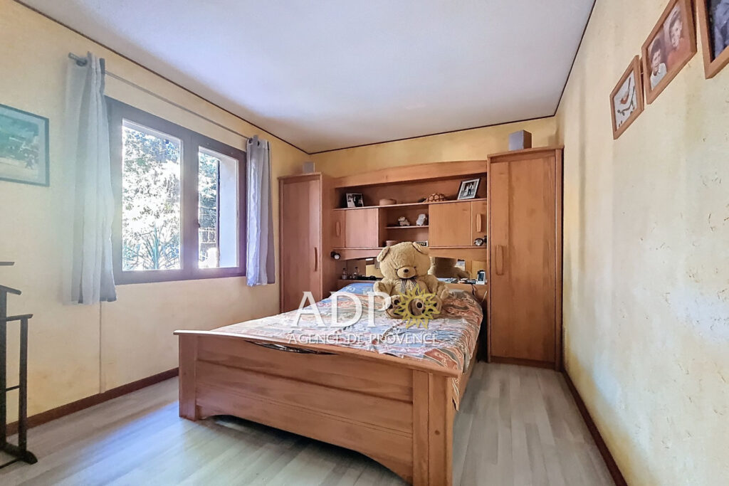 vente maison 4 Pièce(s) – 4 pièces – 3 chambres – 100.00 m²