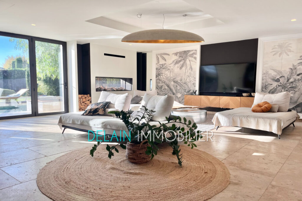 vente maison 5 Pièce(s) – 5 pièces – 4 chambres – 257.00 m²