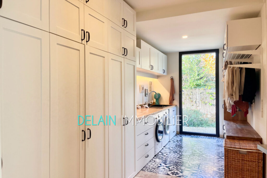 vente maison 5 Pièce(s) – 5 pièces – 4 chambres – 257.00 m²