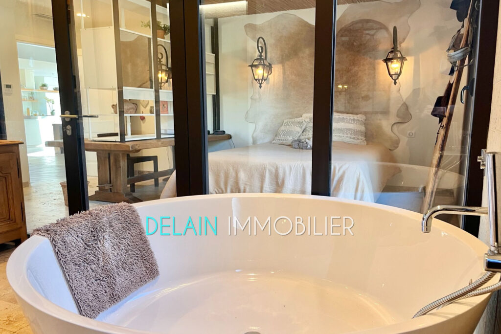 vente maison 5 Pièce(s) – 5 pièces – 4 chambres – 257.00 m²