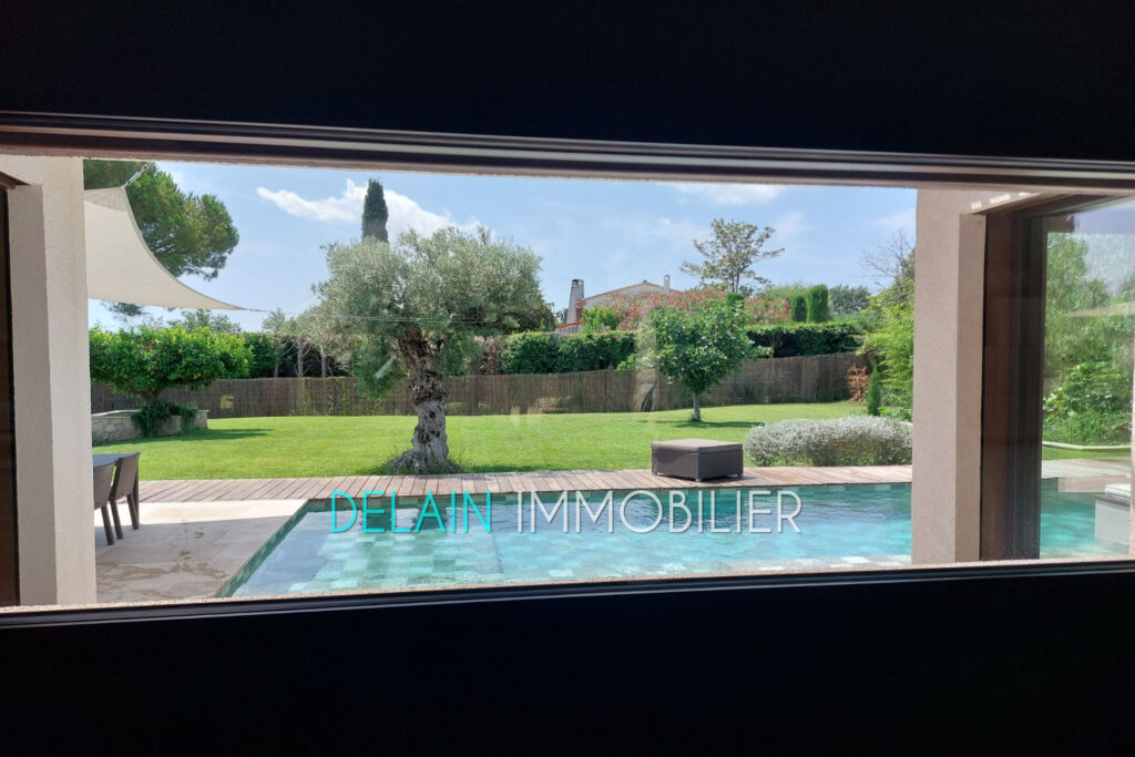 vente maison 5 Pièce(s) – 5 pièces – 4 chambres – 257.00 m²