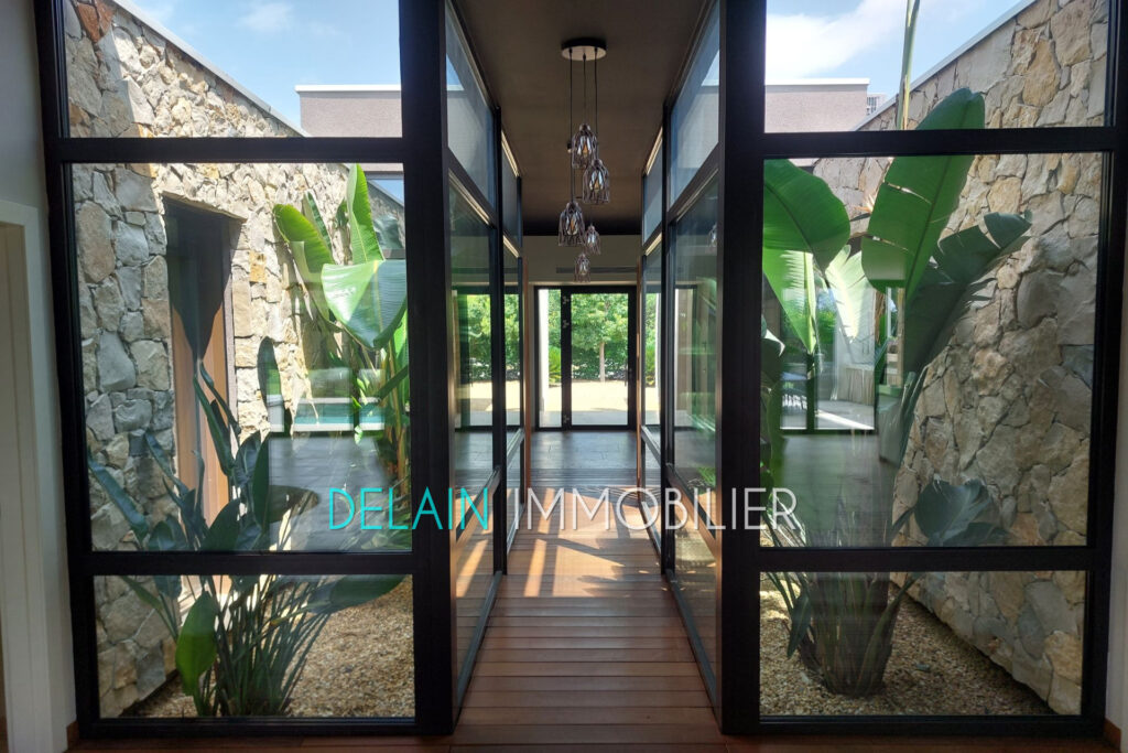 vente maison 5 Pièce(s) – 5 pièces – 4 chambres – 257.00 m²