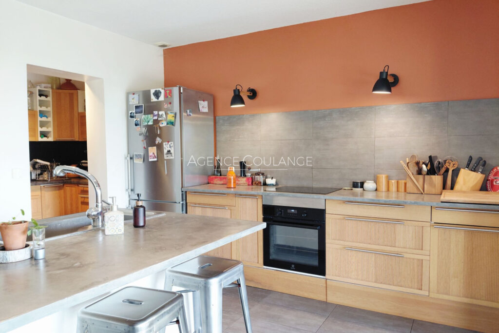 vente villa 5 Pièce(s) – 5 pièces – 4 chambres – 180.00 m²