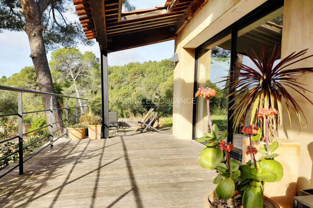 vente villa 5 Pièce(s) – 5 pièces – 4 chambres – 180.00 m²