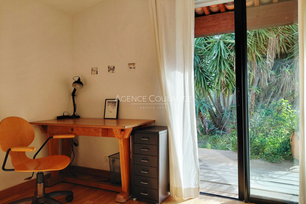 vente villa 5 Pièce(s) – 5 pièces – 4 chambres – 180.00 m²