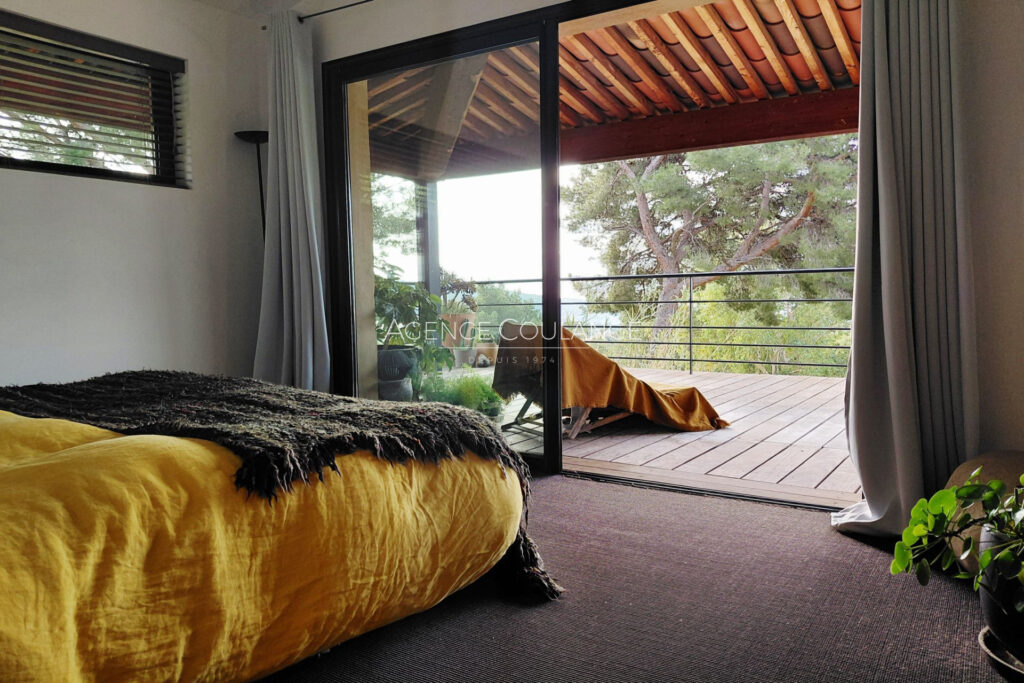 vente villa 5 Pièce(s) – 5 pièces – 4 chambres – 180.00 m²