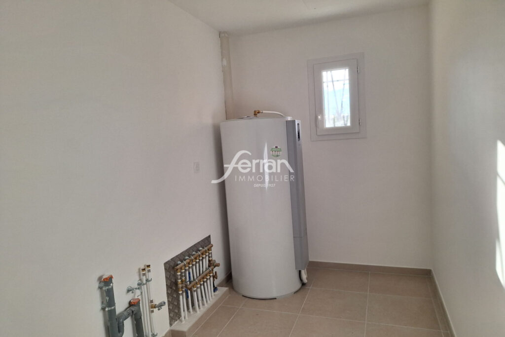 A LOUER VILLA NEUVE DE TYPE 4 aux ARCS – 4 pièces – 3 chambres – 121.40 m²