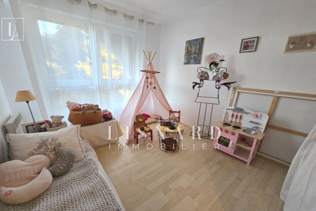 vente appartement 4 Pièce(s) – 4 pièces – 3 chambres – 79.23 m²