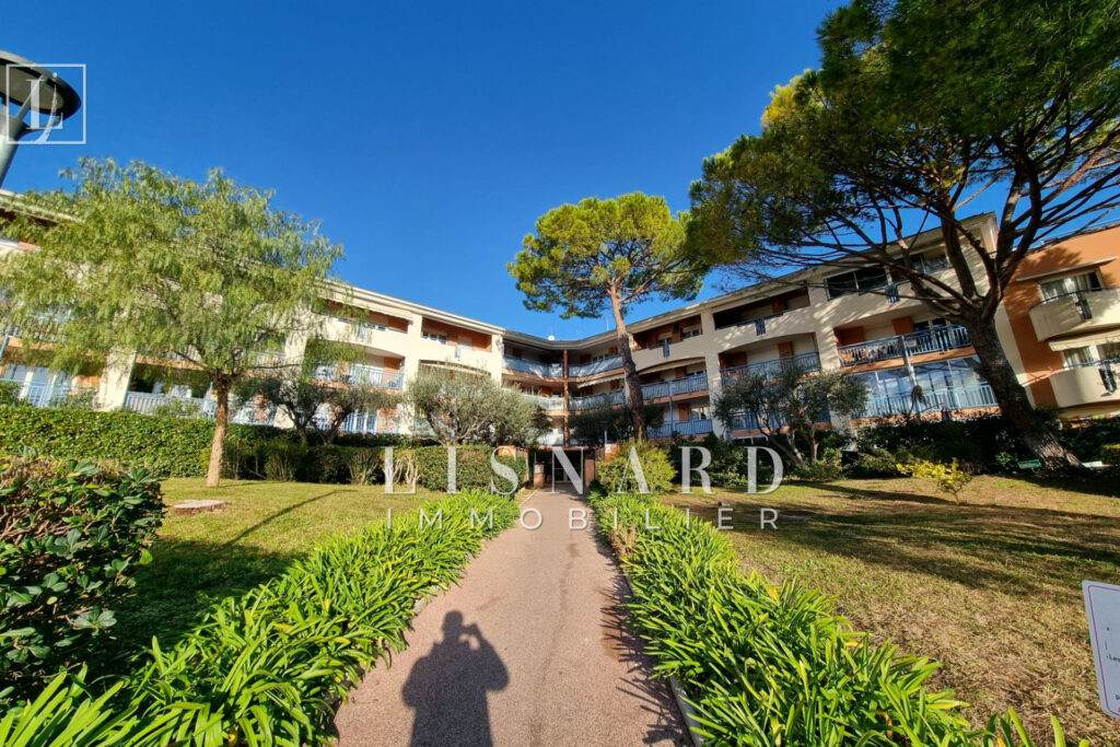 vente appartement 2 Pièce(s) – 2 pièces – 1 chambre – 26.00 m²