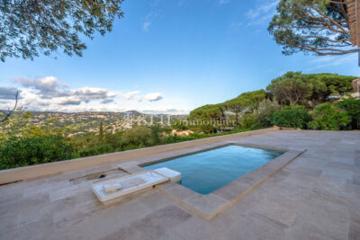 vente villa 4 Pièce(s) – 4 pièces – 3 chambres – 135.00 m²