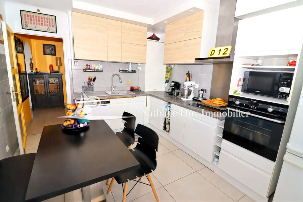 vente maison 4 Pièce(s) – 4 pièces – 3 chambres – 130.00 m²