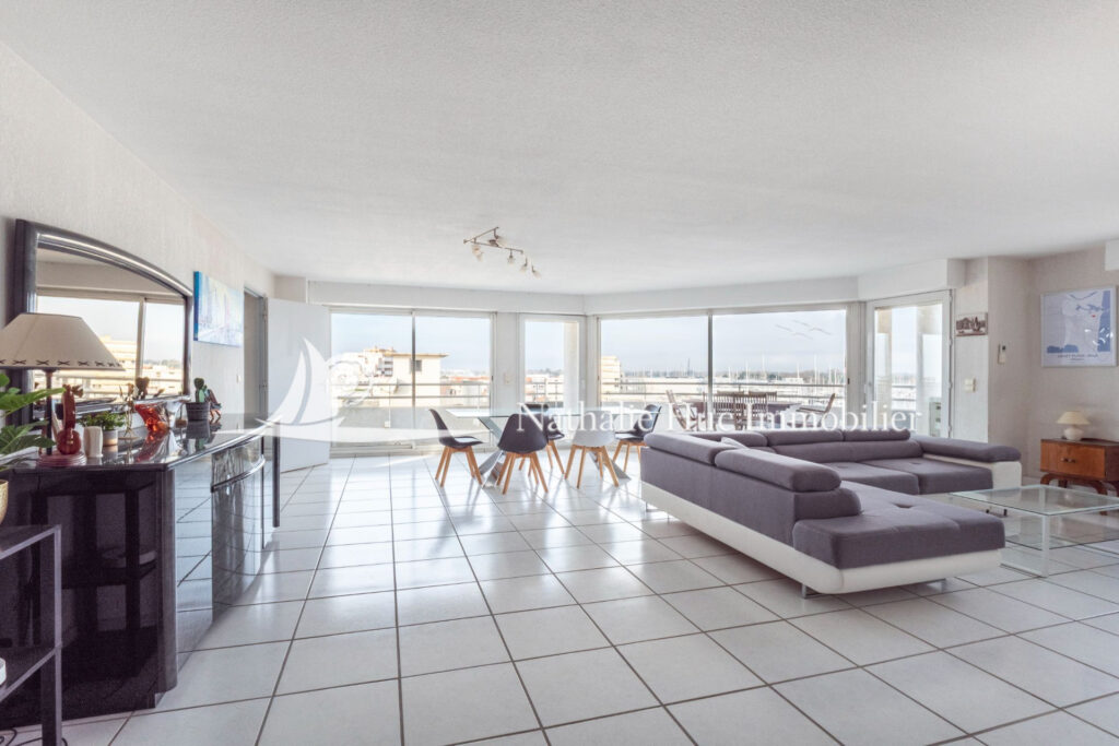 vente appartement 5 Pièce(s) – 5 pièces – 3 chambres – 124.95 m²