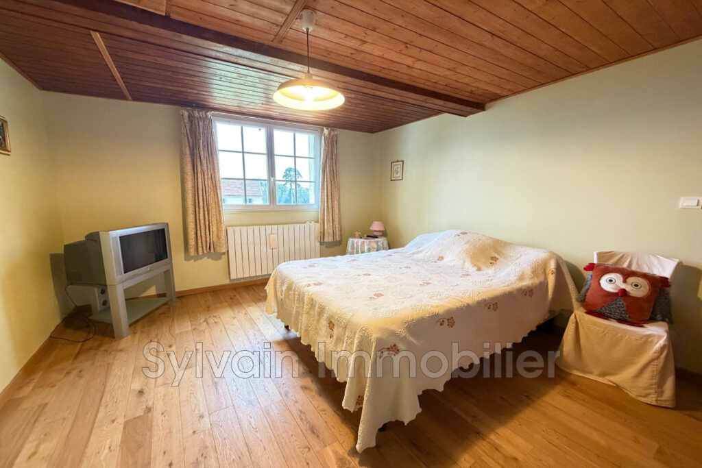 vente maison 6 Pièce(s) – 6 pièces – 4 chambres – 231.00 m²